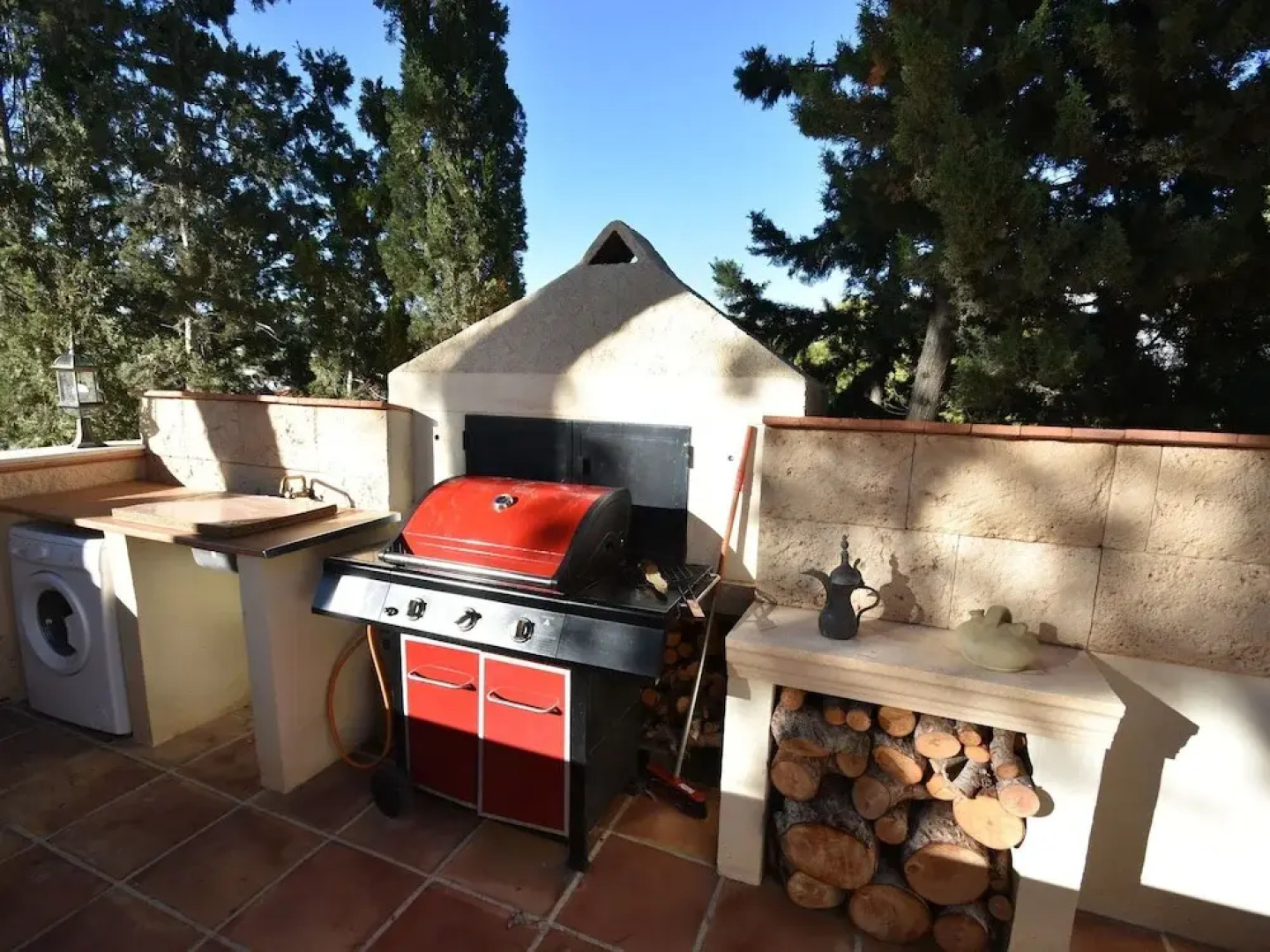 Sun-kissed Villa in Albir With Swimming Pool