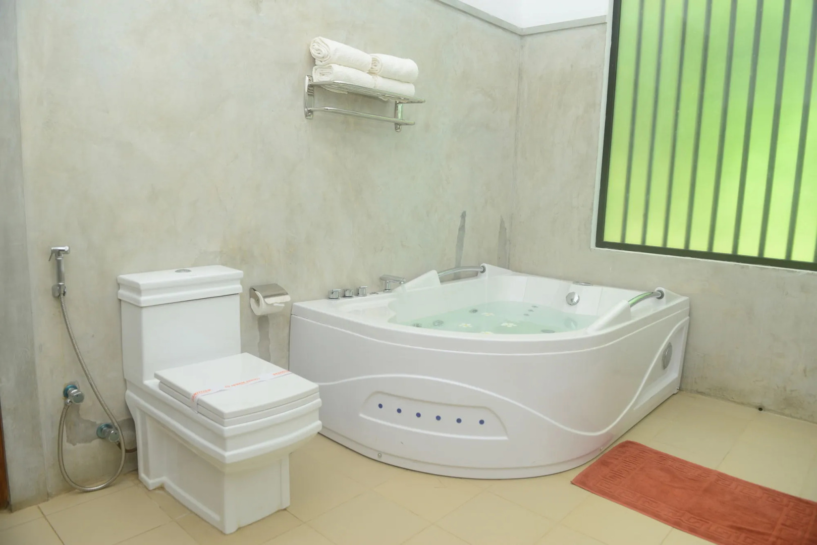 Nil Diya Mankada Safari Lodge