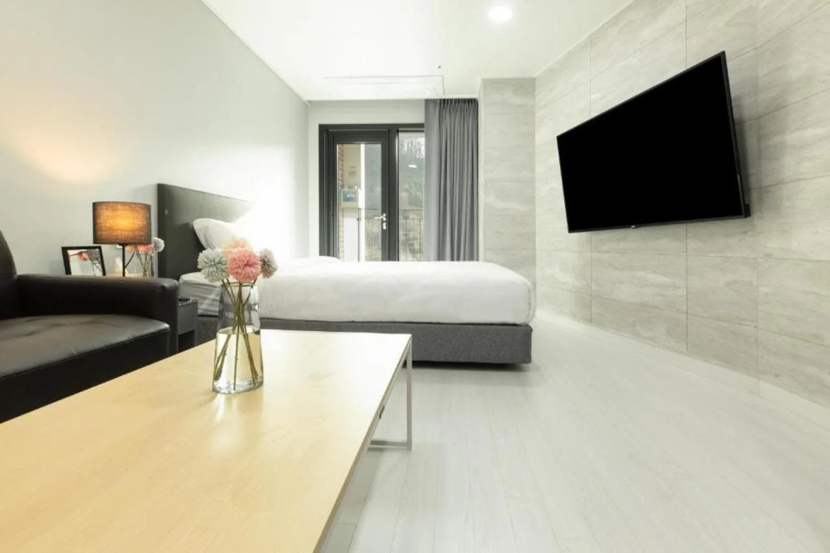 Miami Jeongseon Hotel
