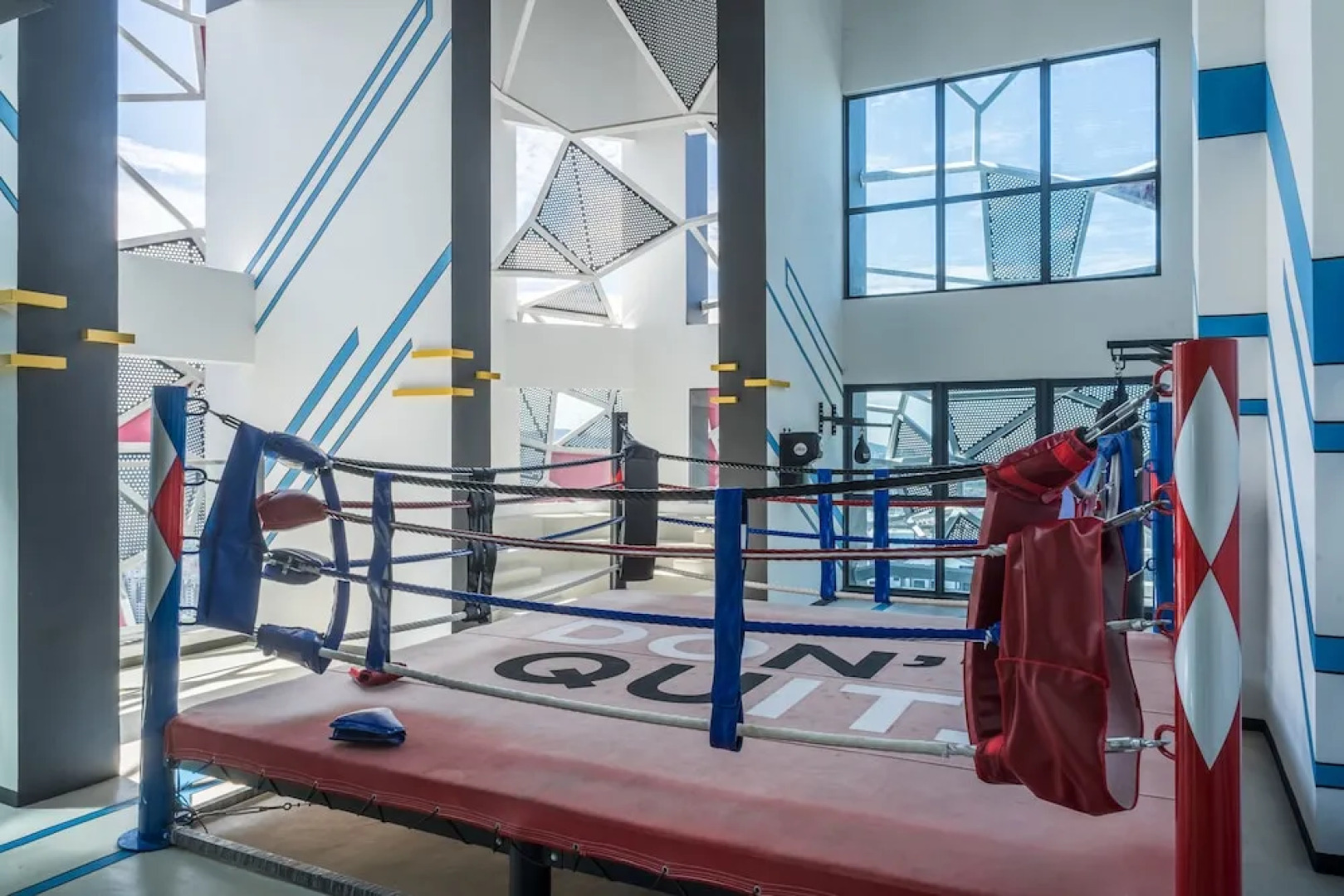 OYO Home 44045 Splendid 2br Arte Plus