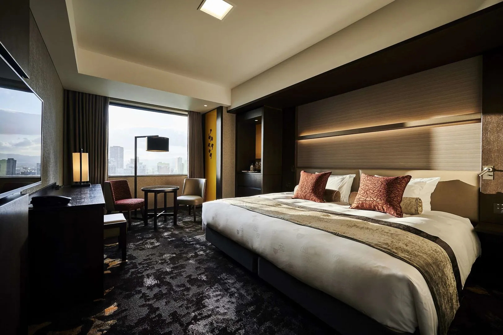 Отель The Royal Park Hotel Iconic Osaka Midosuji