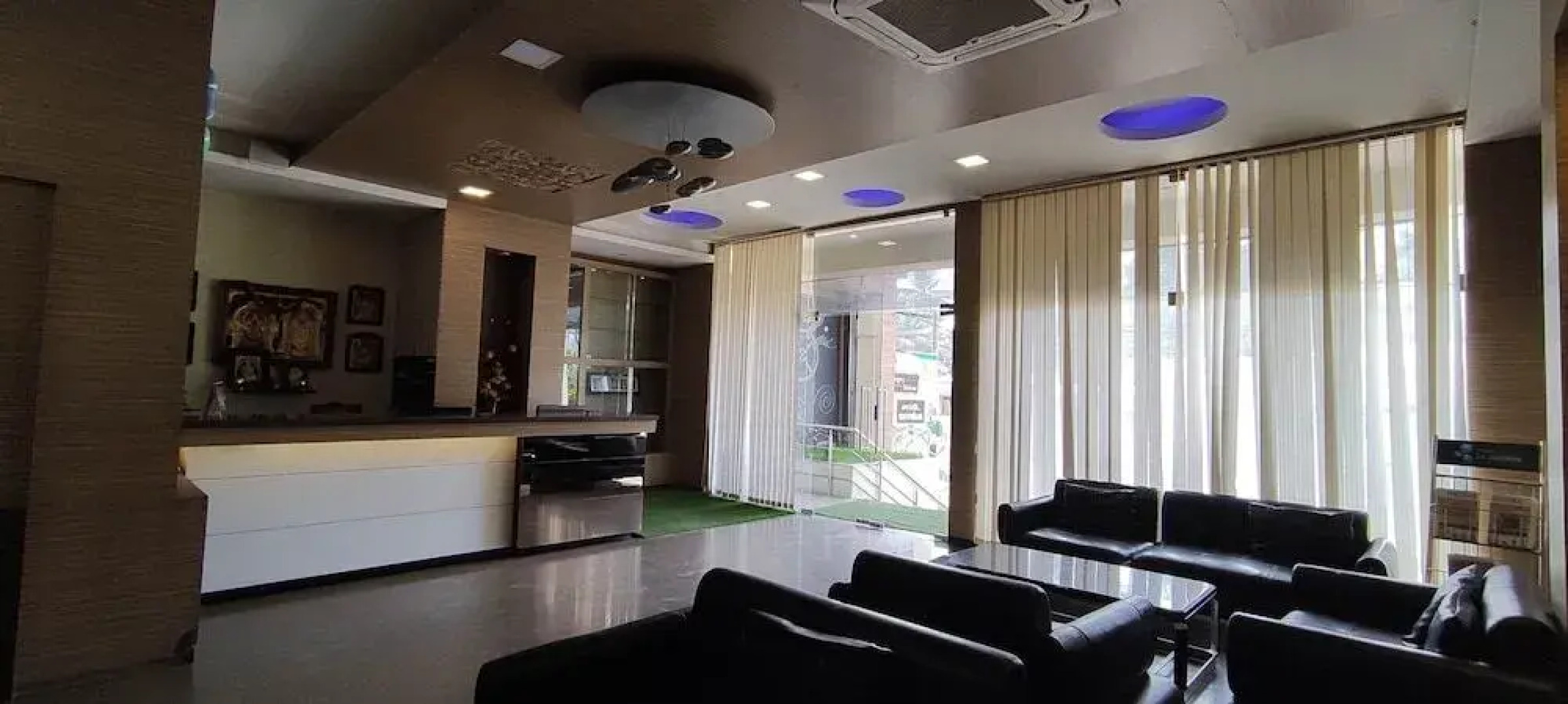 Zip By Spree hotels Le Pebble