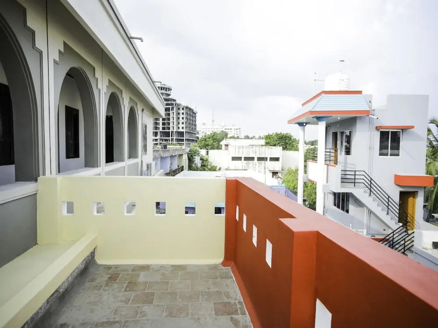 OYO 26607 Sri Subbiah Inn