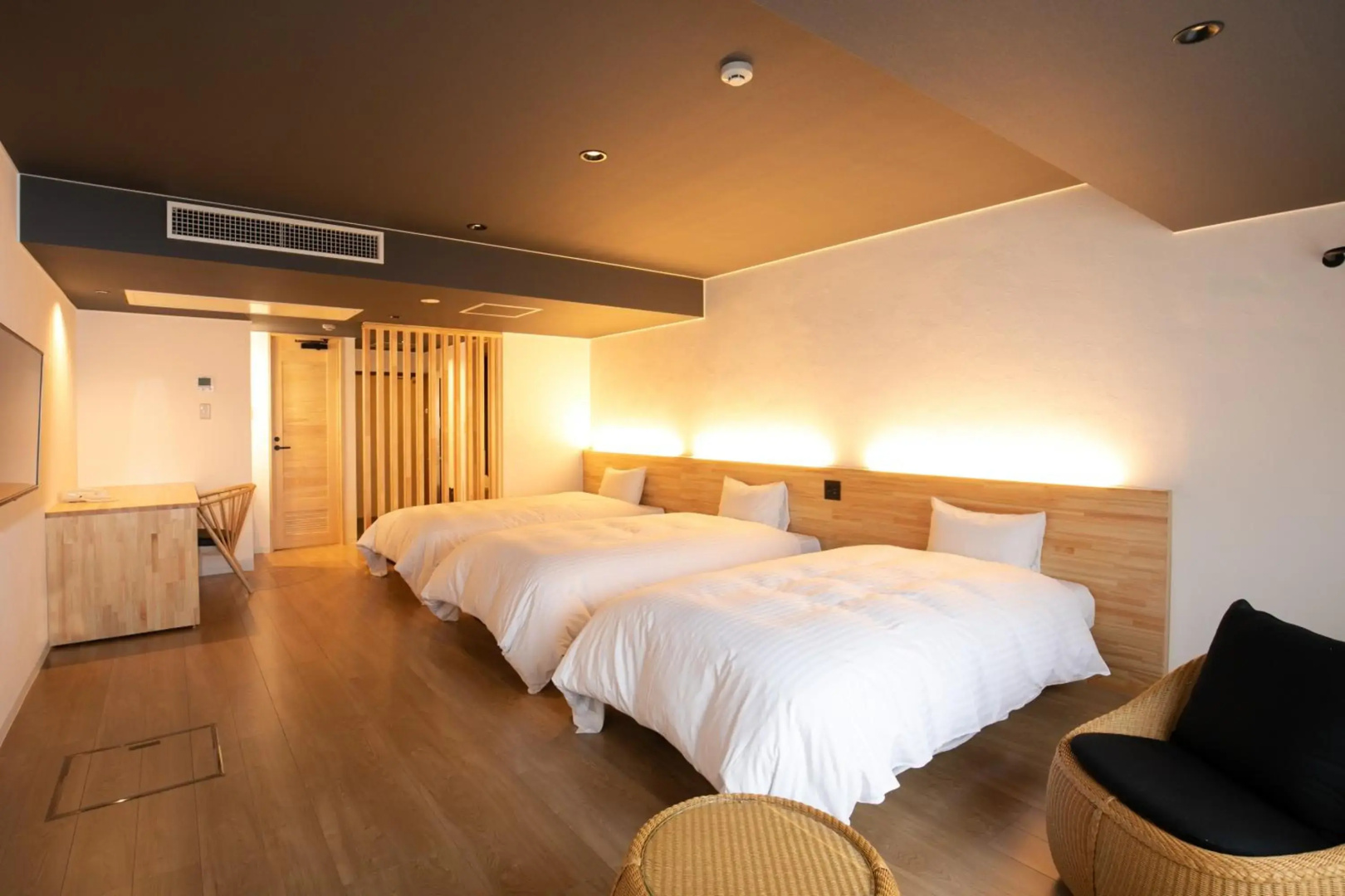 Kochi Sunrise Hotel