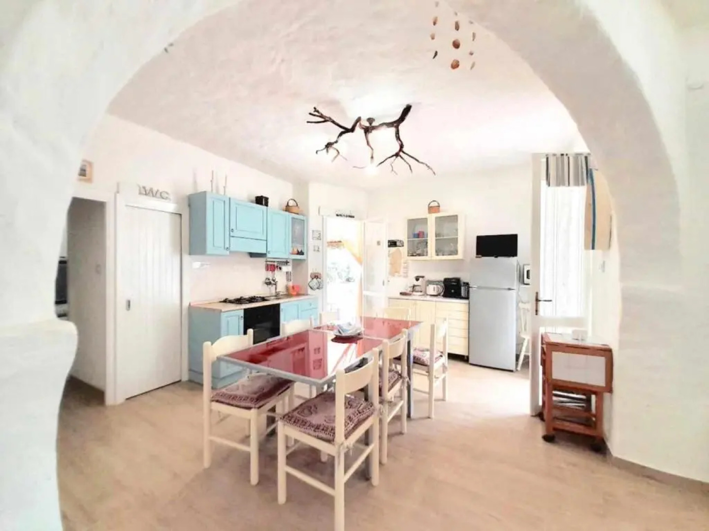 Villa Eden Beach per 8 persone a 50 metri dalla spiaggia con giardino