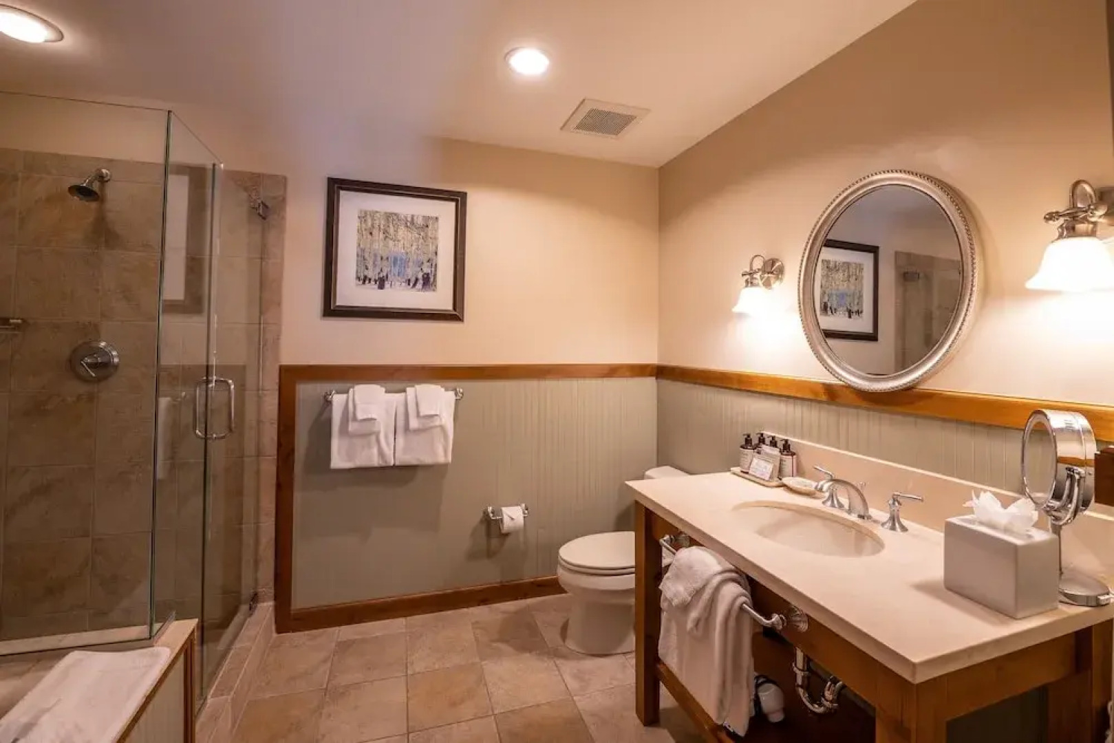 One Bedroom Condo with Large Balcony over Mountaineer Square 1 Condo - No Cleaning Fee! by RedAwning