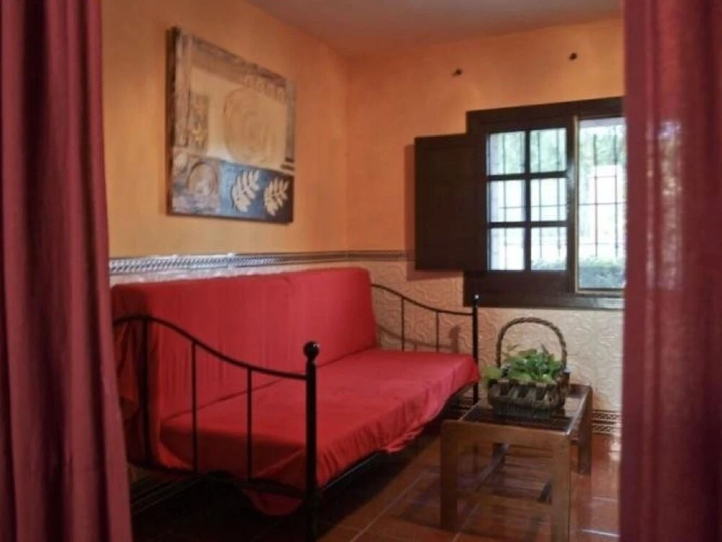 Cadiz 100810 4 Bedroom Holiday home By Mo Rentals