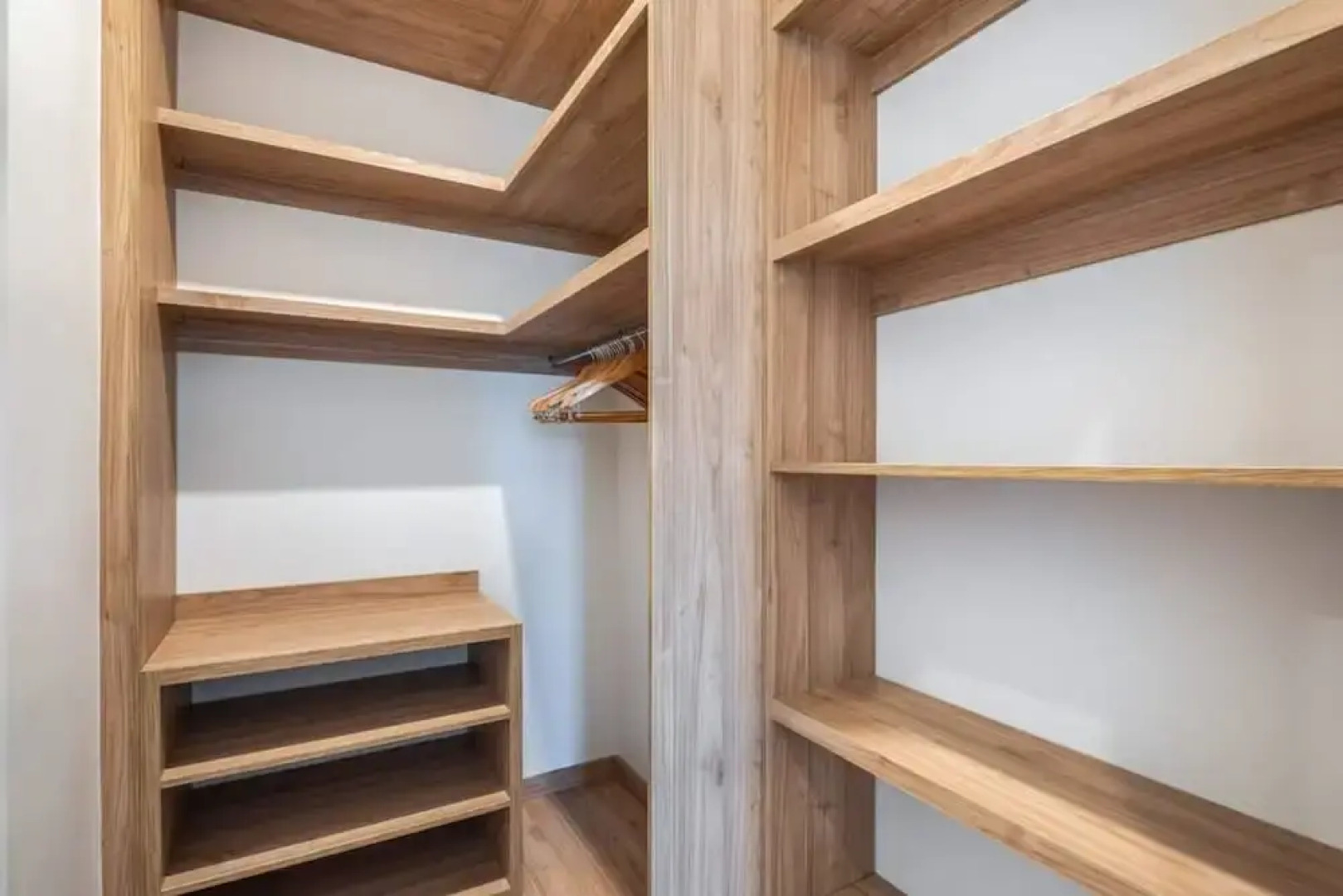 New Windrose House by Brightwild Pool