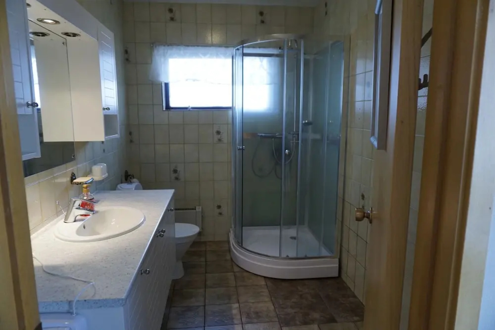 Hlíðarból Farm Guesthouse