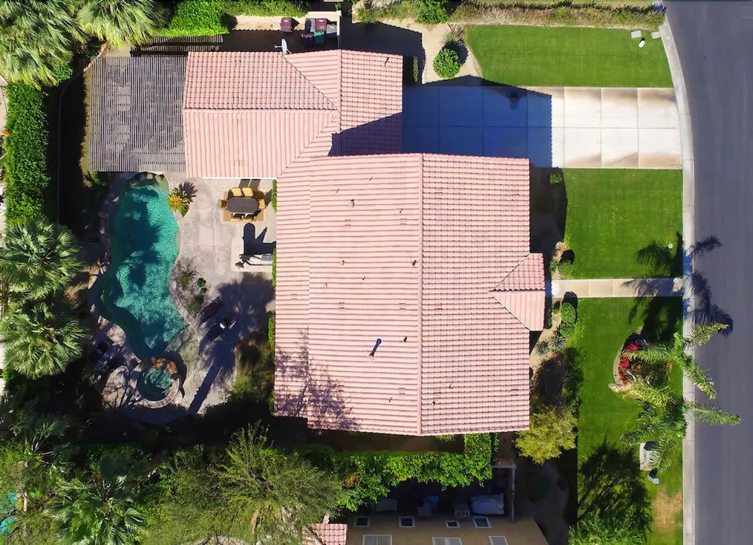 Apple Court - Four Bedroom Home