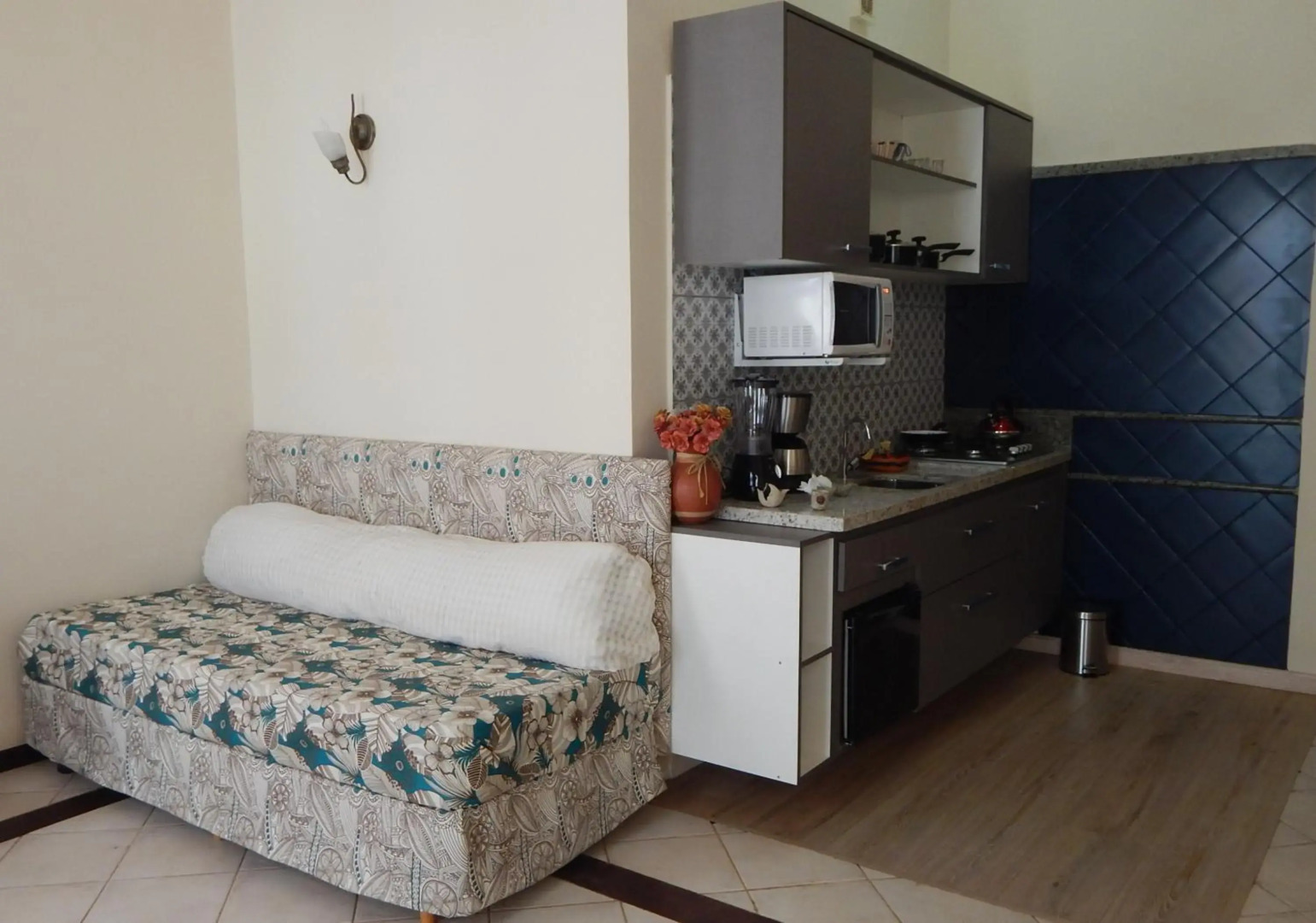 Solar do Carmo Suites & Apartments