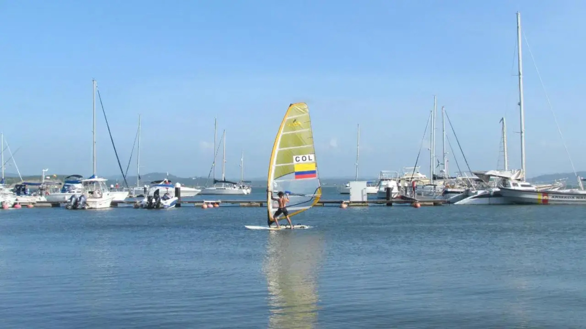 Marina Puerto Velero