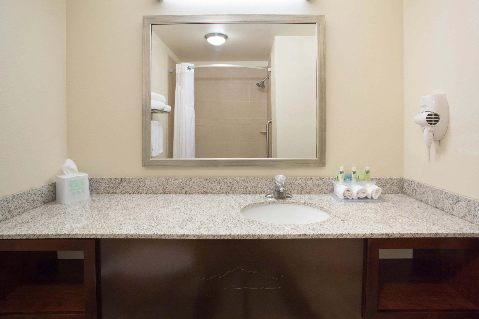 Holiday Inn Express & Suites Glendive by IHG