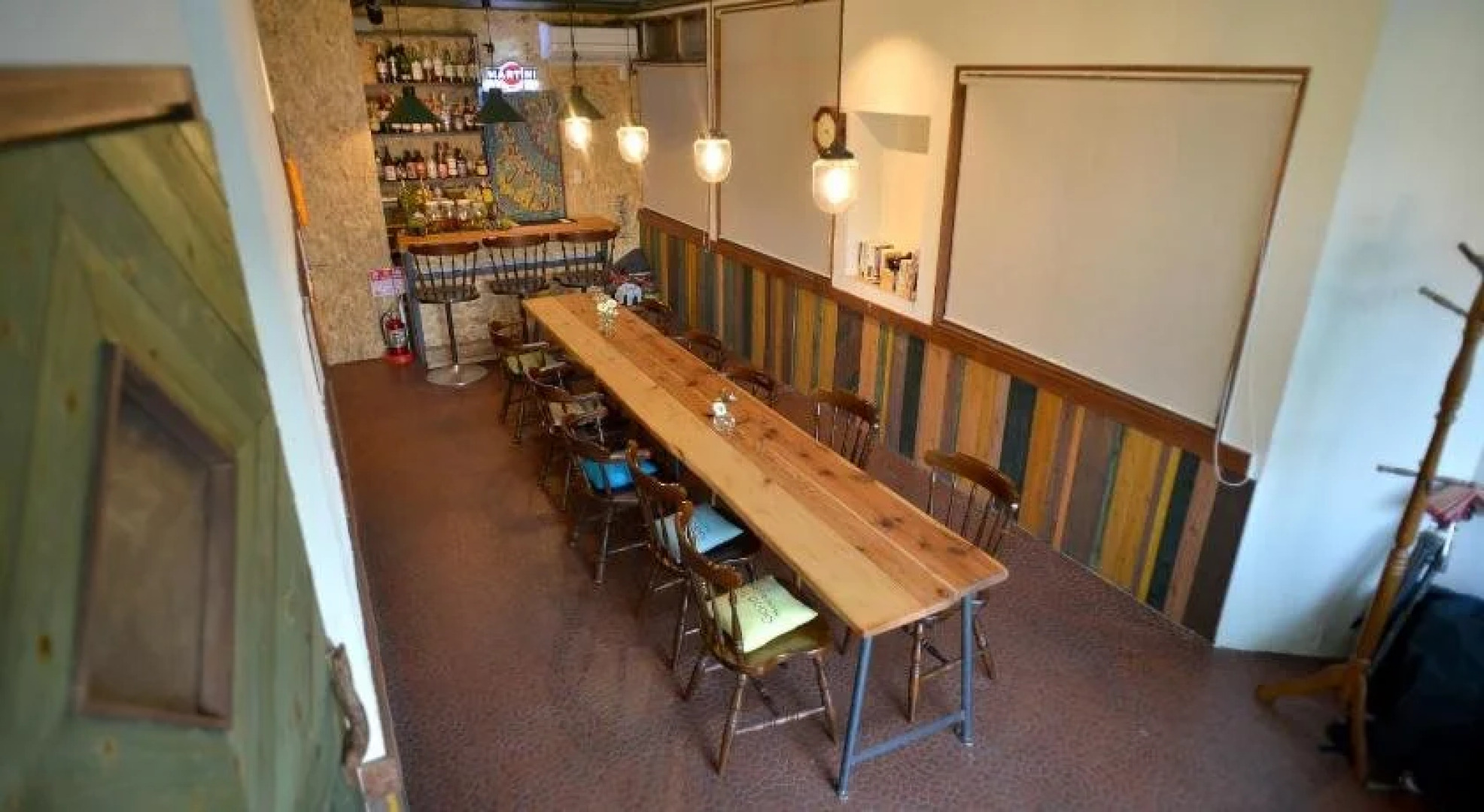 Good Trip Hostel & Bar