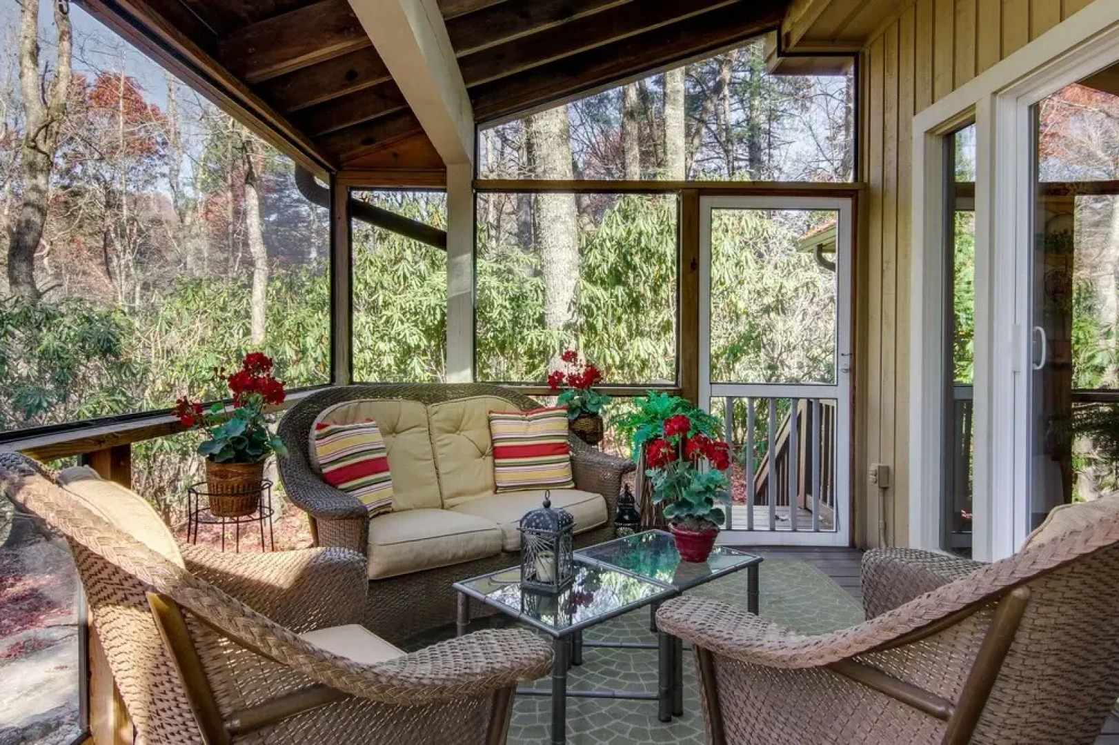 Sapphire Vacation Rental Cabin: Close to Hiking