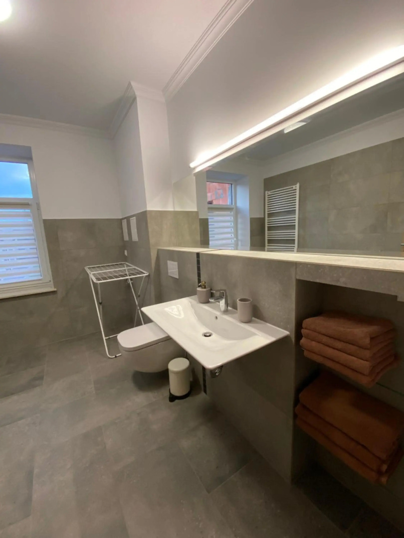 Schöne 2 Raumwohnung. Neu saniert, modern.