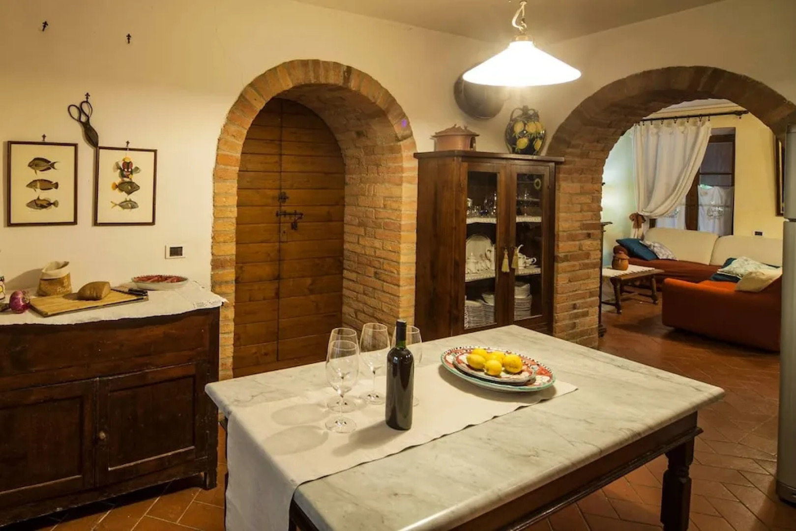 Panoramic Villa in Tuscany Rolling Hill, Well Connected, Everyday new Journey to