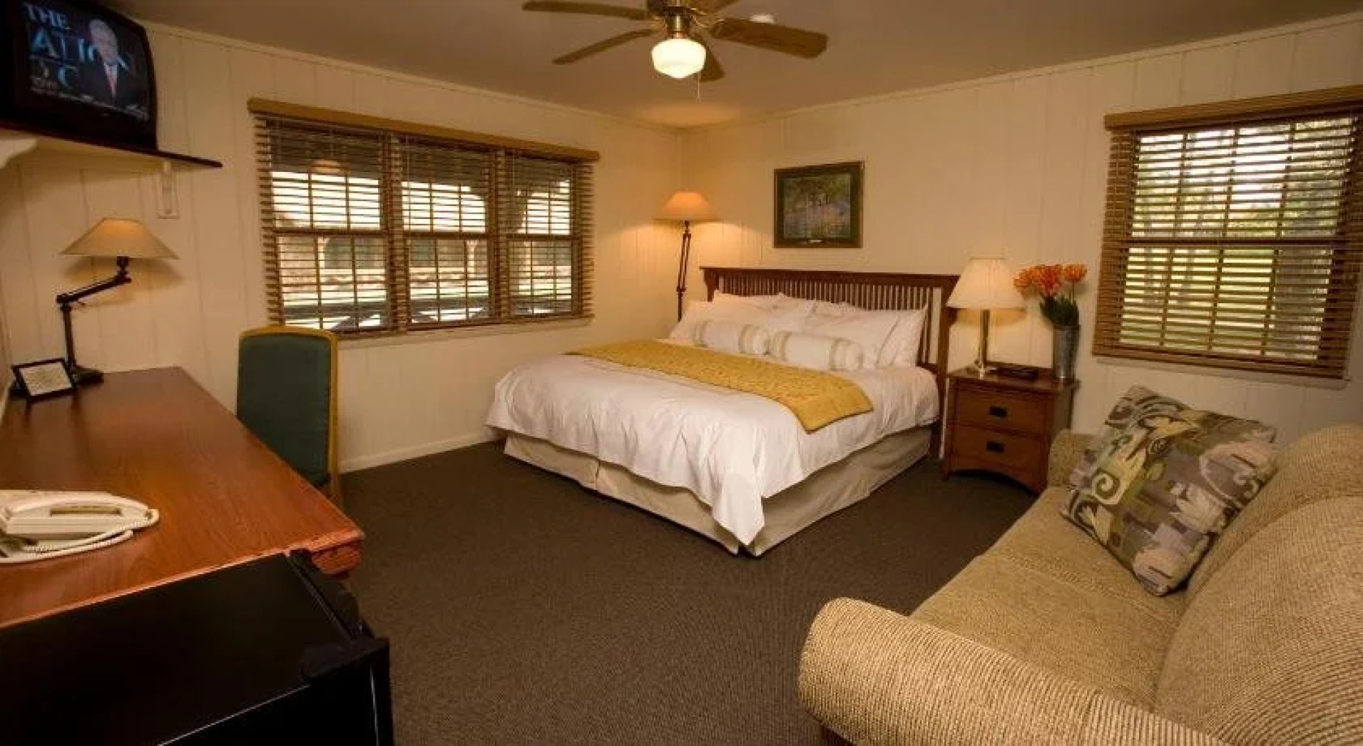 POSTOAK Lodge and Retreat