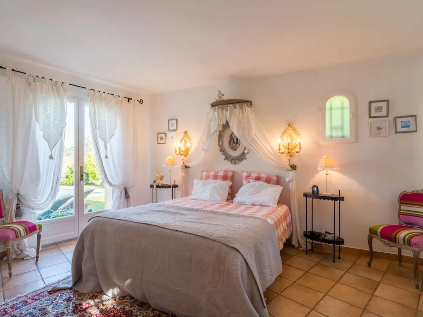 Luxurious Villa With Internet and Private Swimming Pool, Near Grasse