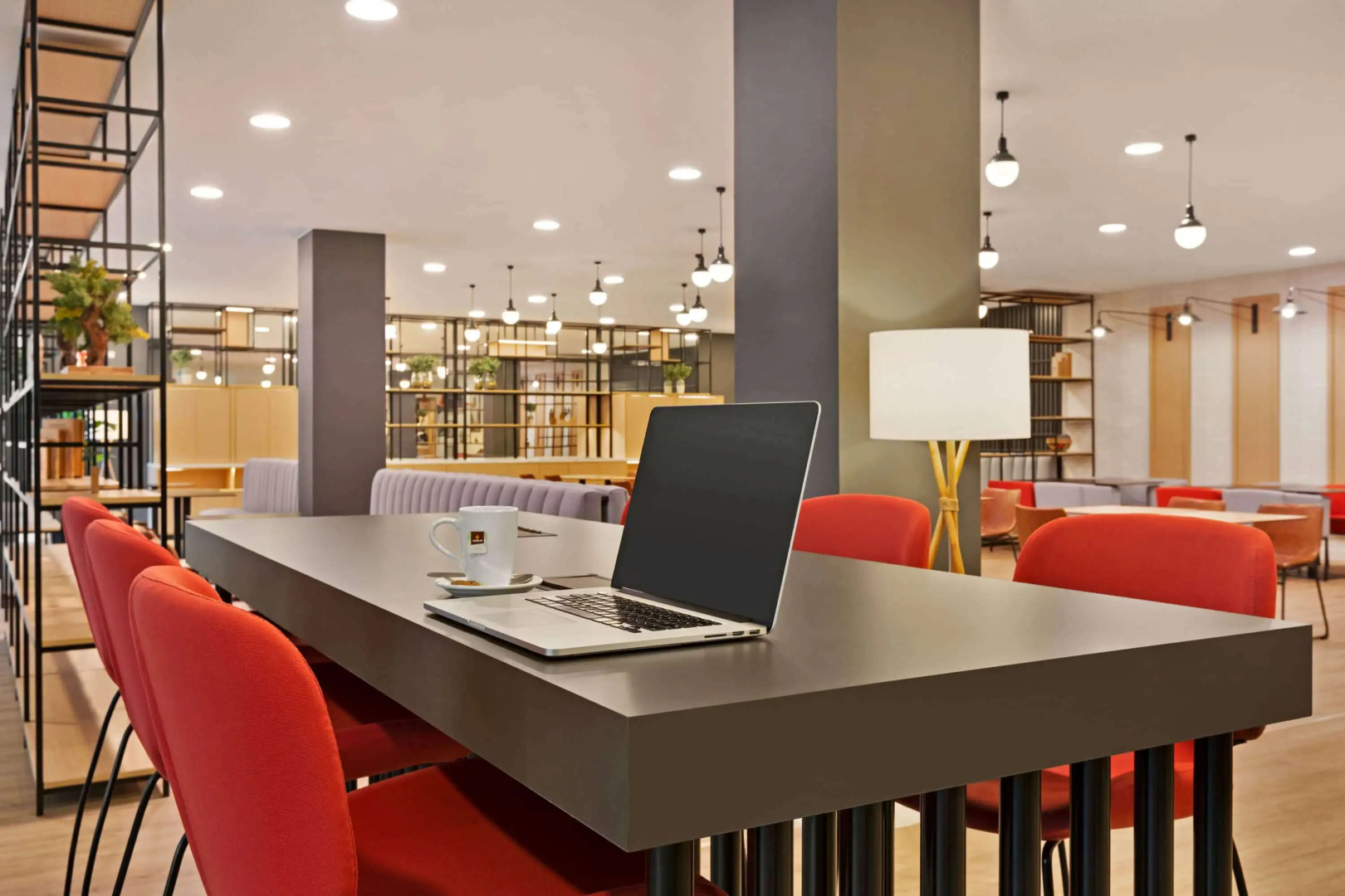 Ramada by Wyndham Valencia Almussafes