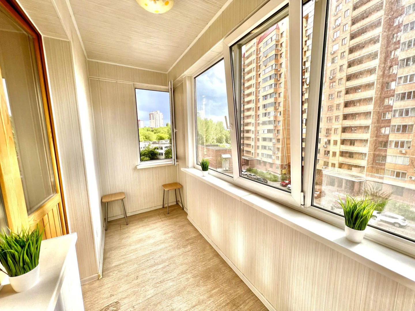 Самарские апартаменты на ул. Советской Армии, д. 238А