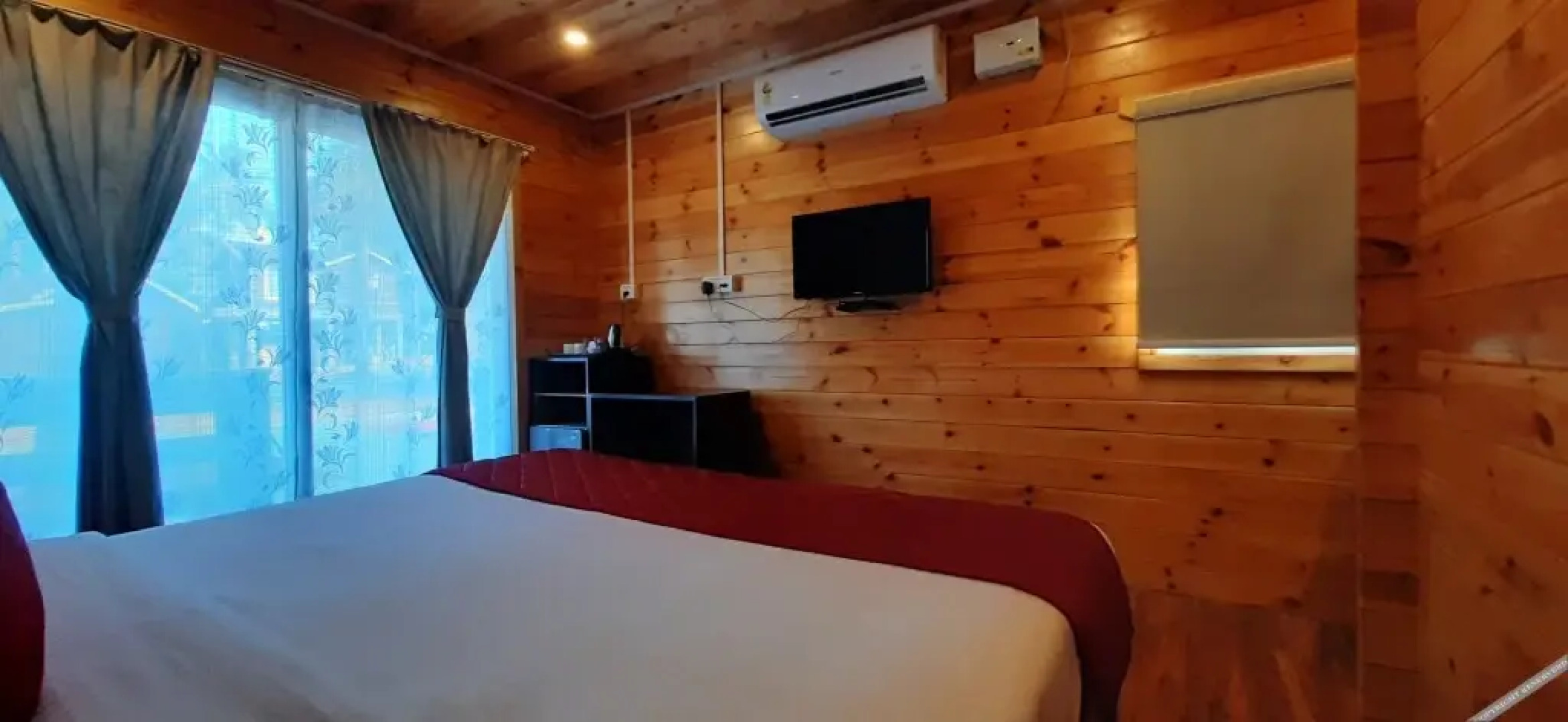 Adhvasaha Beach Spa Resort