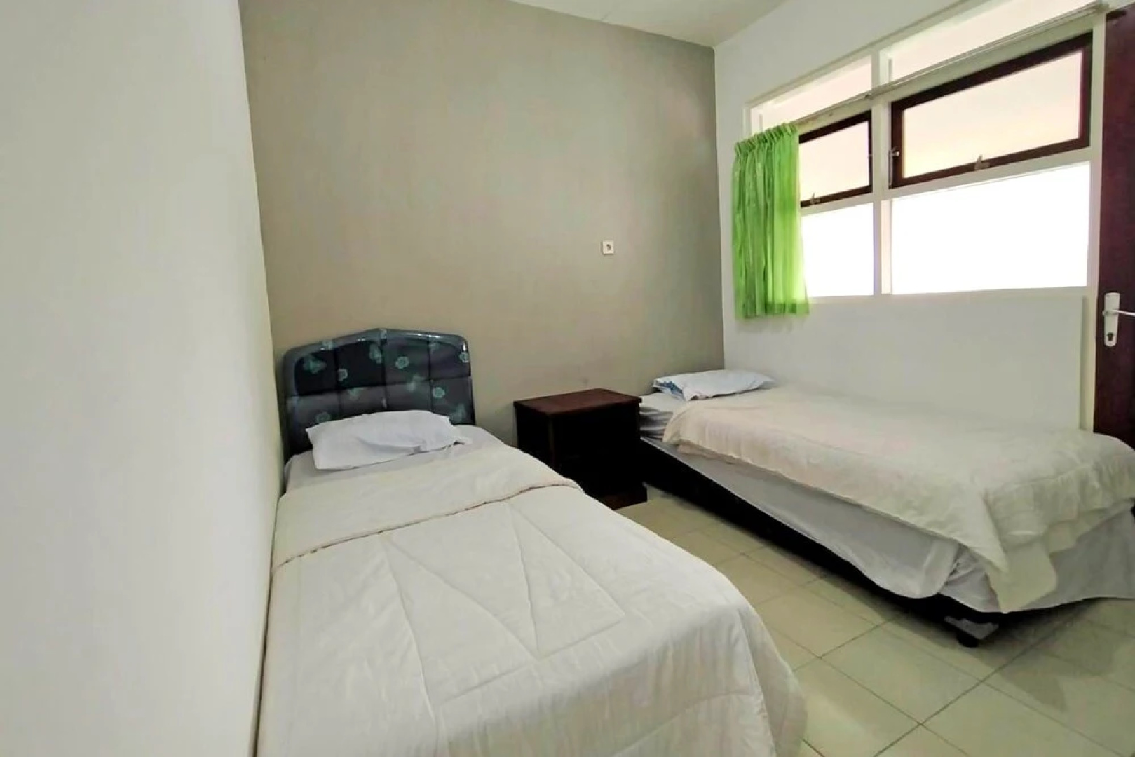 Spot On 2840 Homestay Kepodang