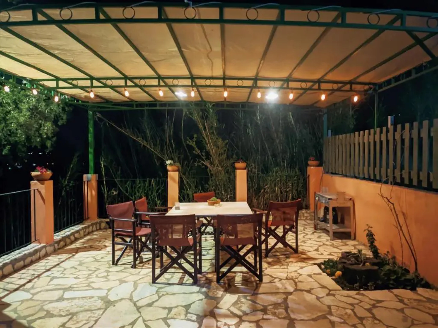 Eleni'S Traditional House In Agrafi