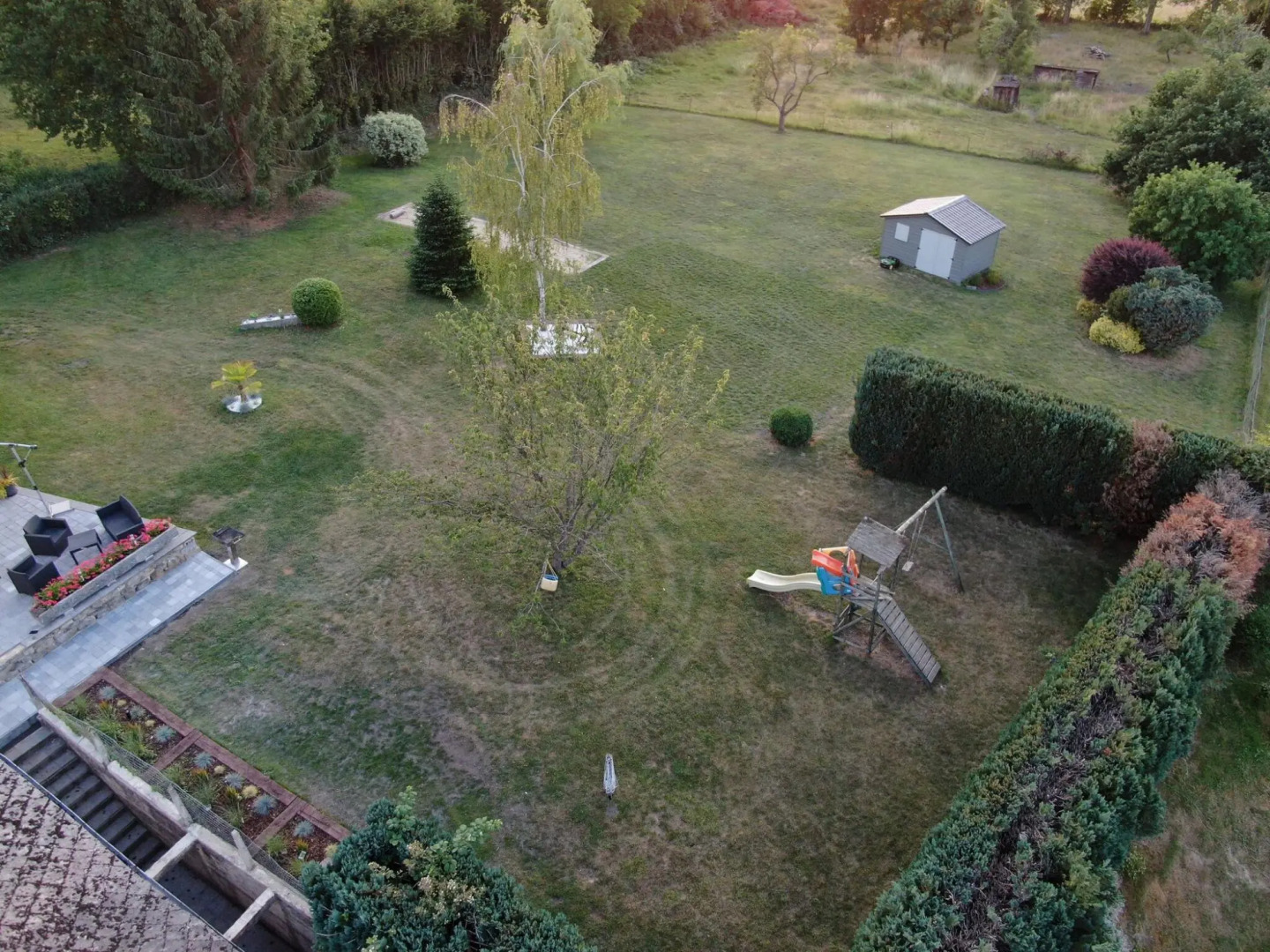 Luxurious Holiday Home with Garden in Gimnee