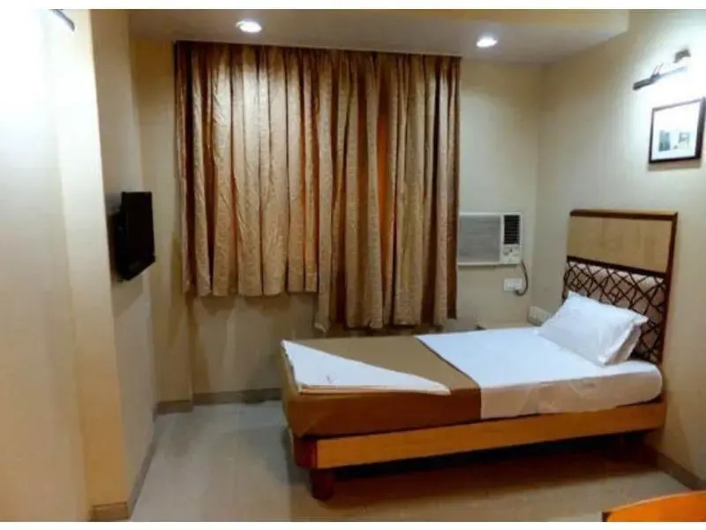 Vista Rooms at Ghansoli