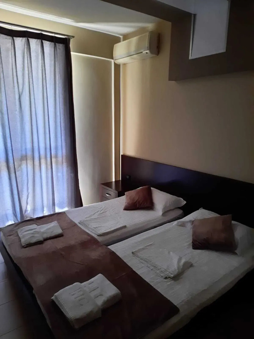 Hotel California Resort