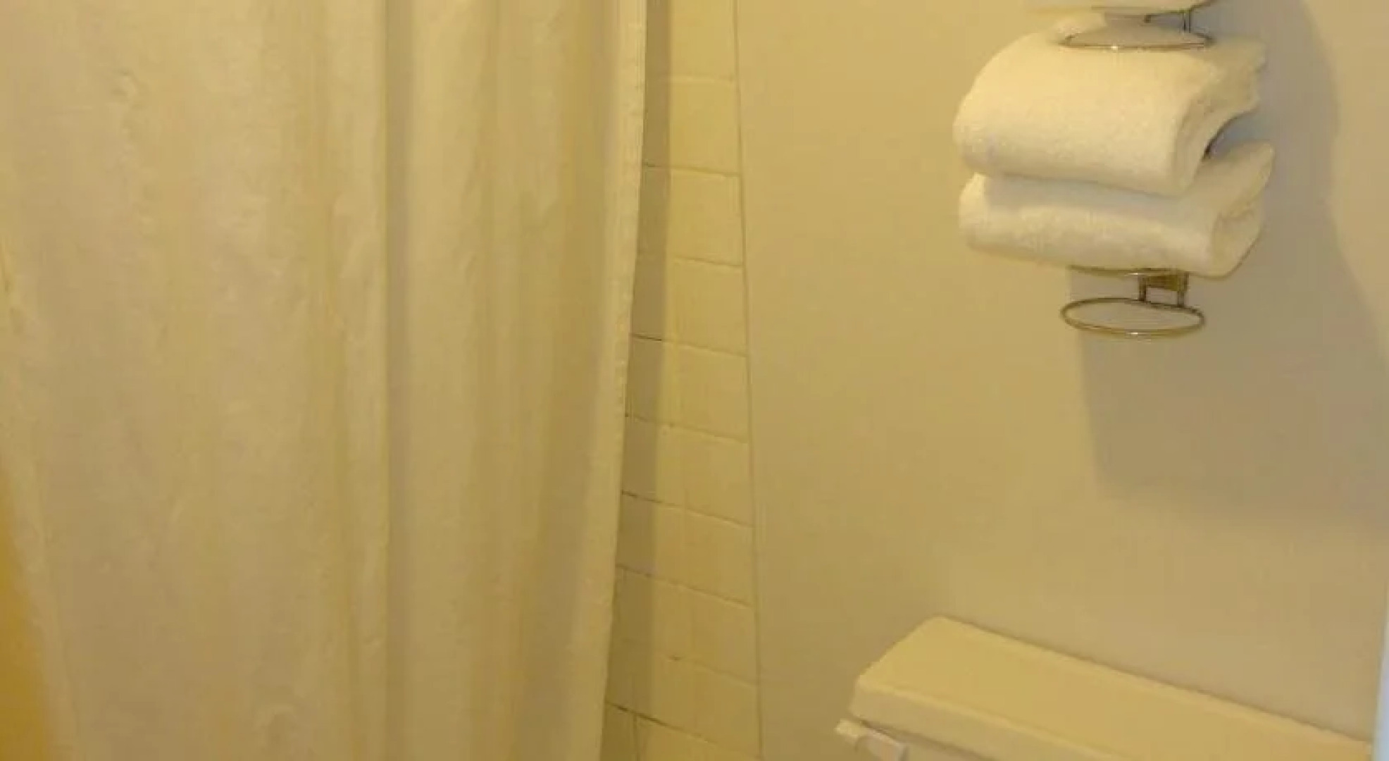 Bradford Inn And Suites