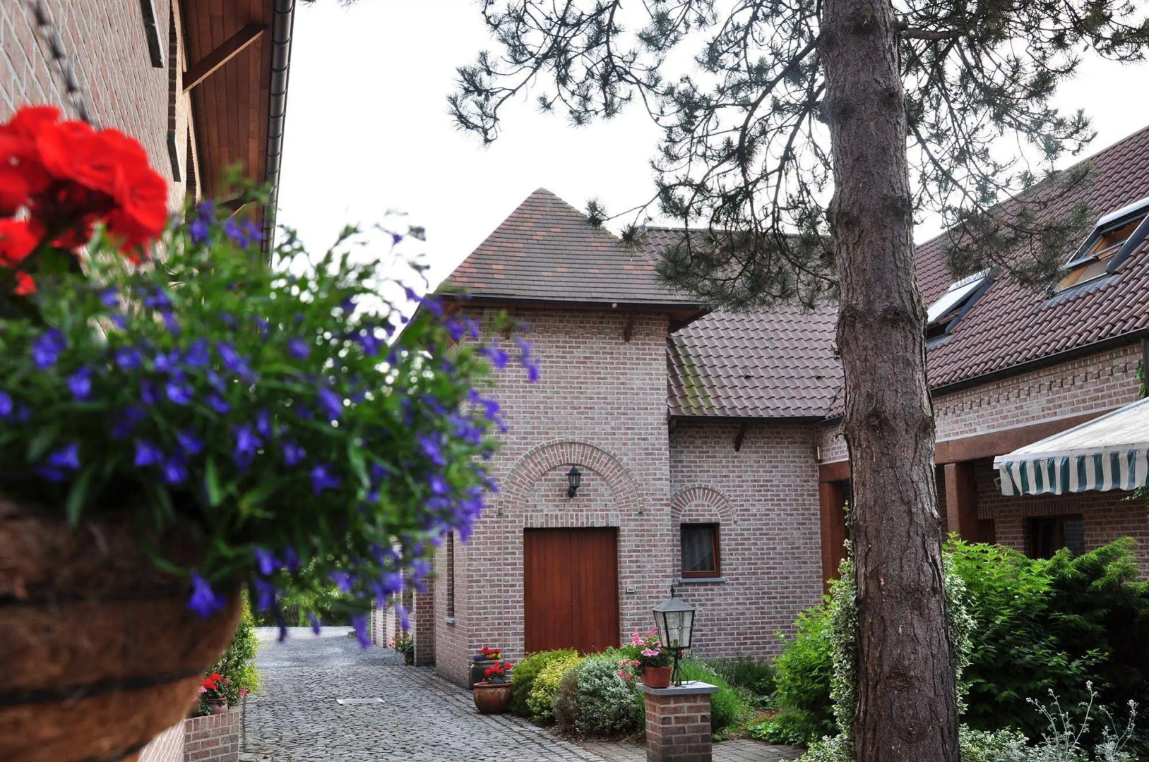 Bovendael Sports and Business Hotel