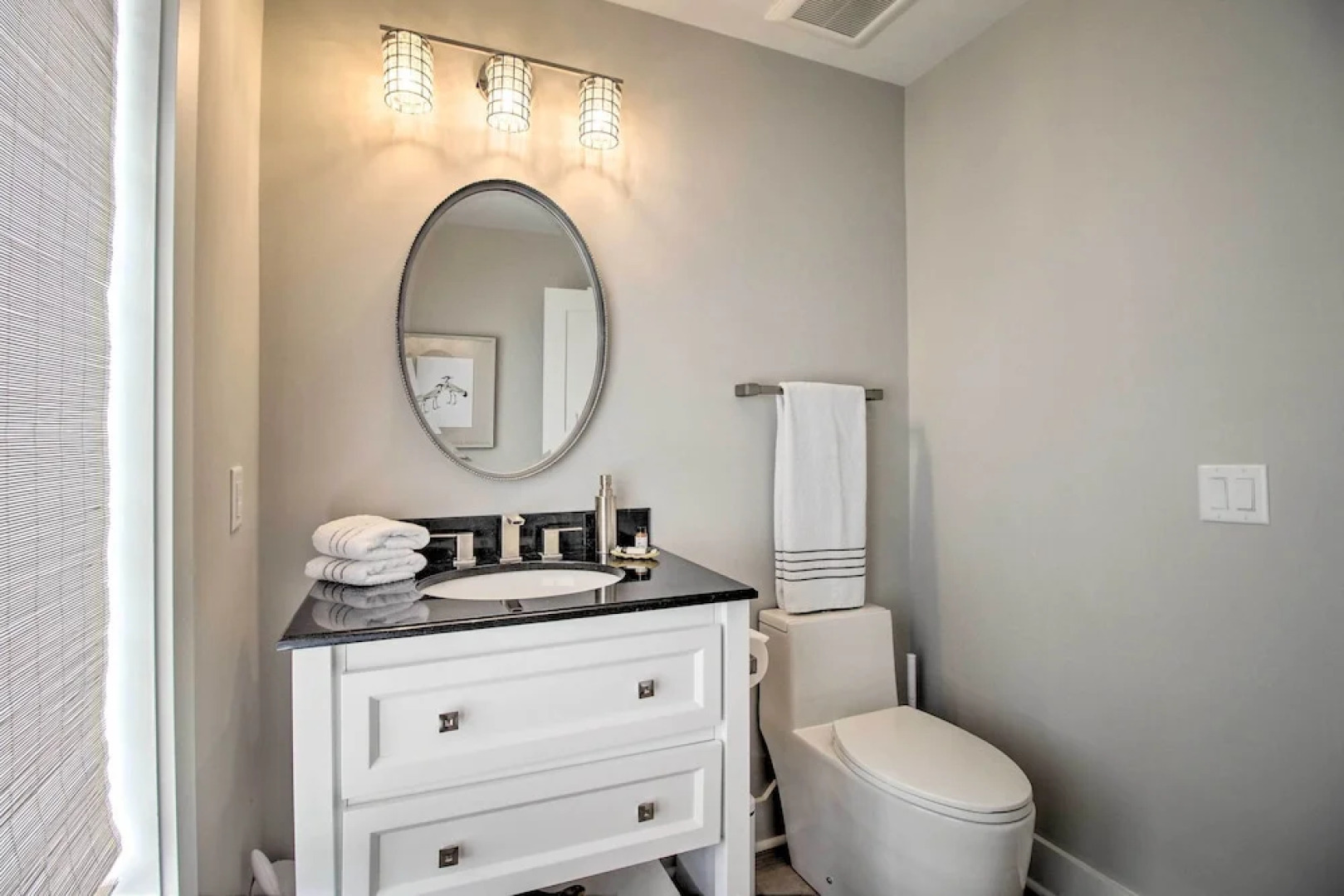 Pet-friendly Villa w/ Balcony in Bluffton!