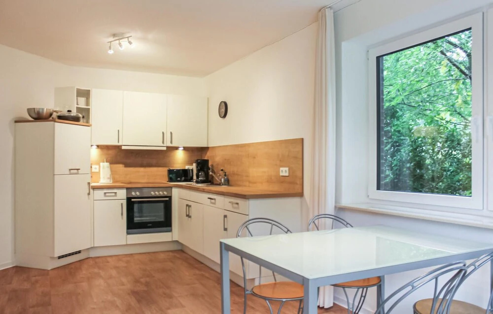 Amazing Apartment in Bockhorn With Wifi and 2 Bedrooms