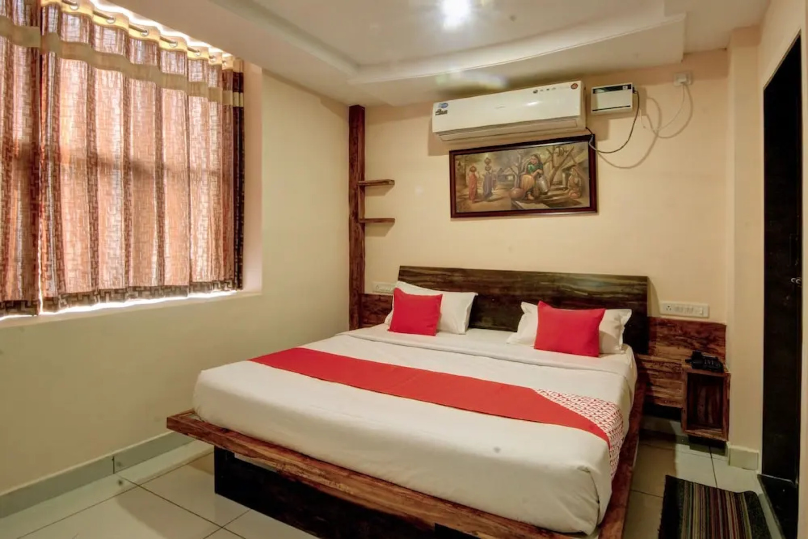 OYO 30475 Sangam Residency