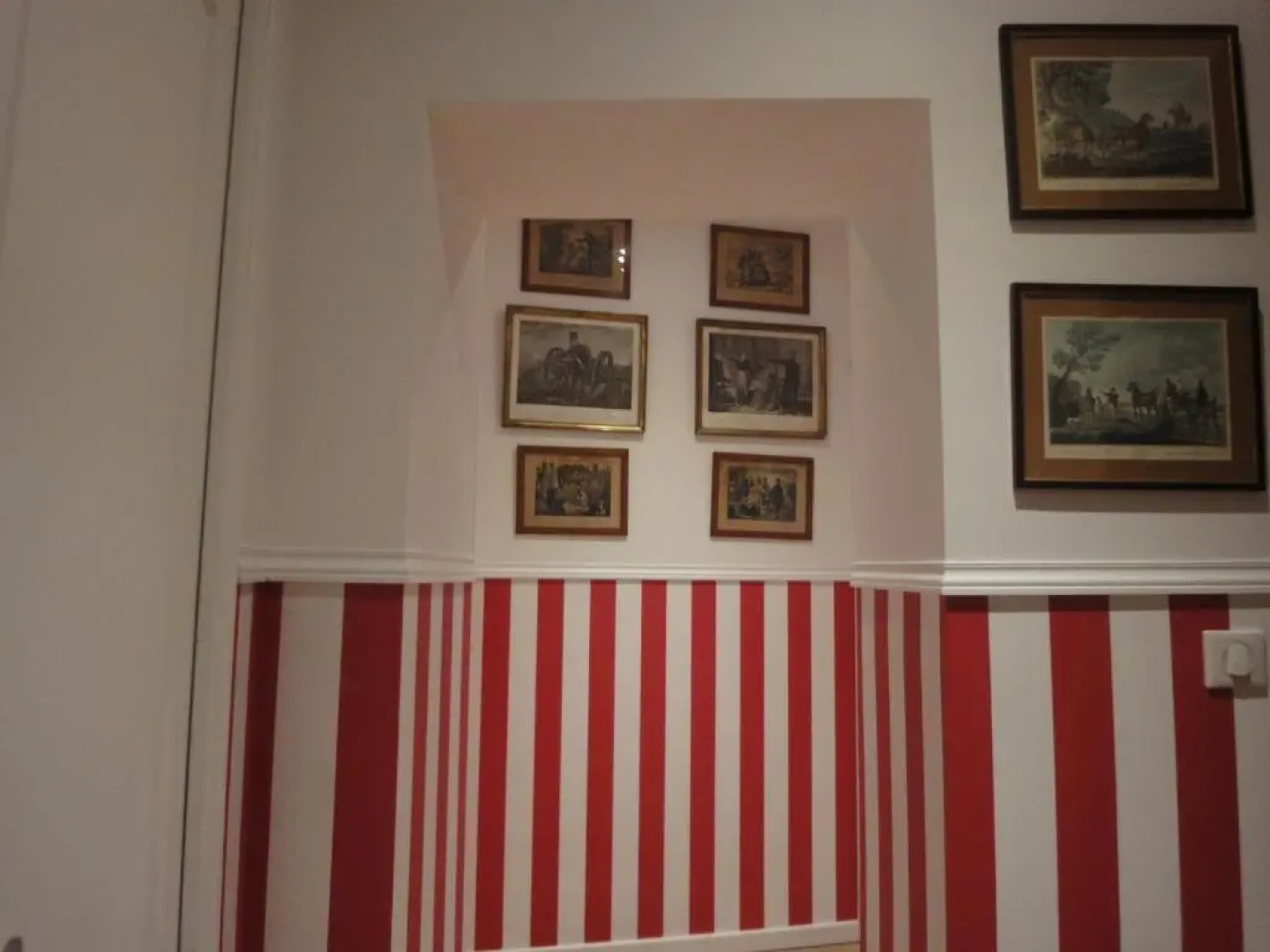 La Villa du 15 - Chambres indépendantes & autonomes du restaurant La Maison - climatisation et piscine chauffée