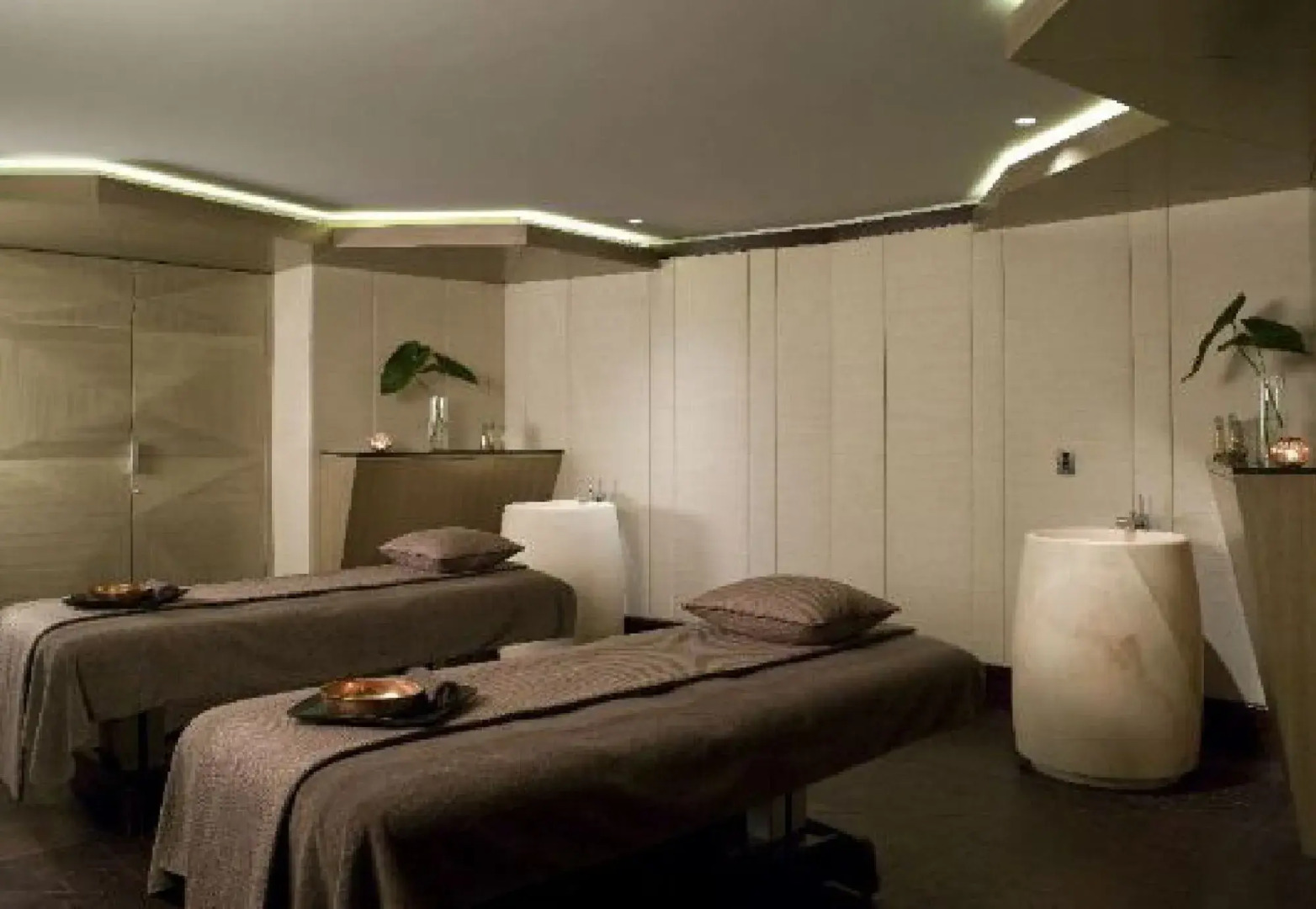 Arize Hotel Sri Racha