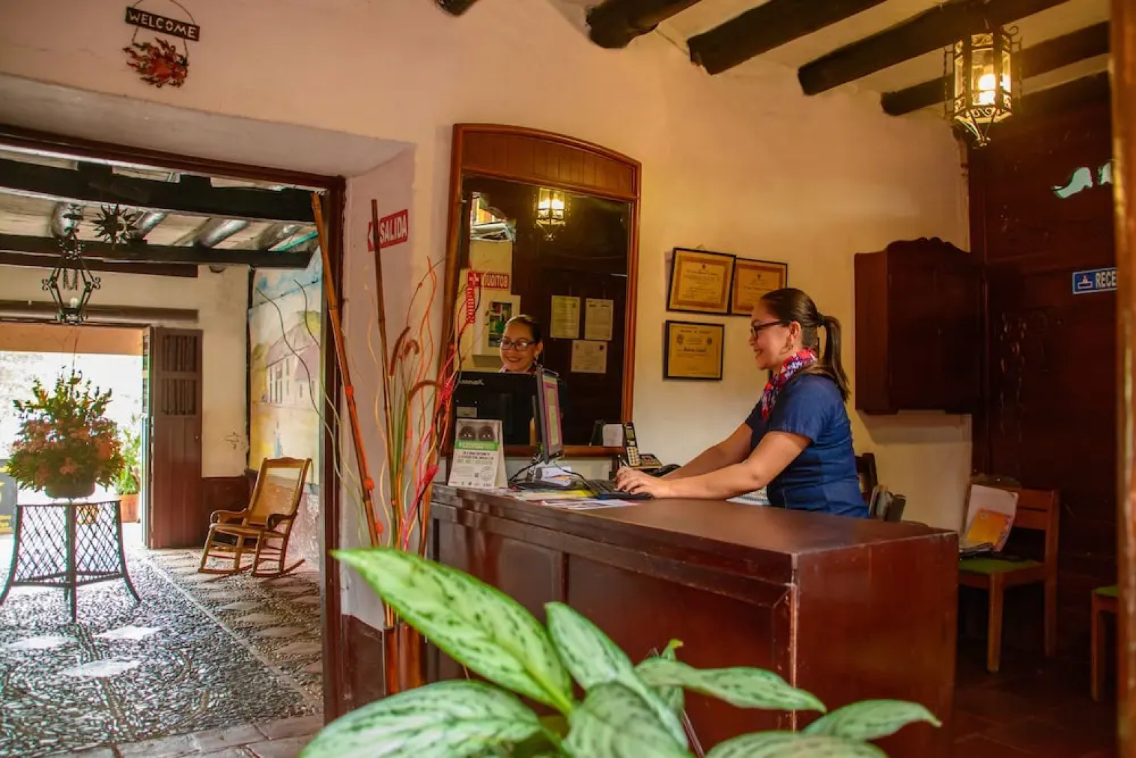 Hosteria Colonial La Cueva de Leo