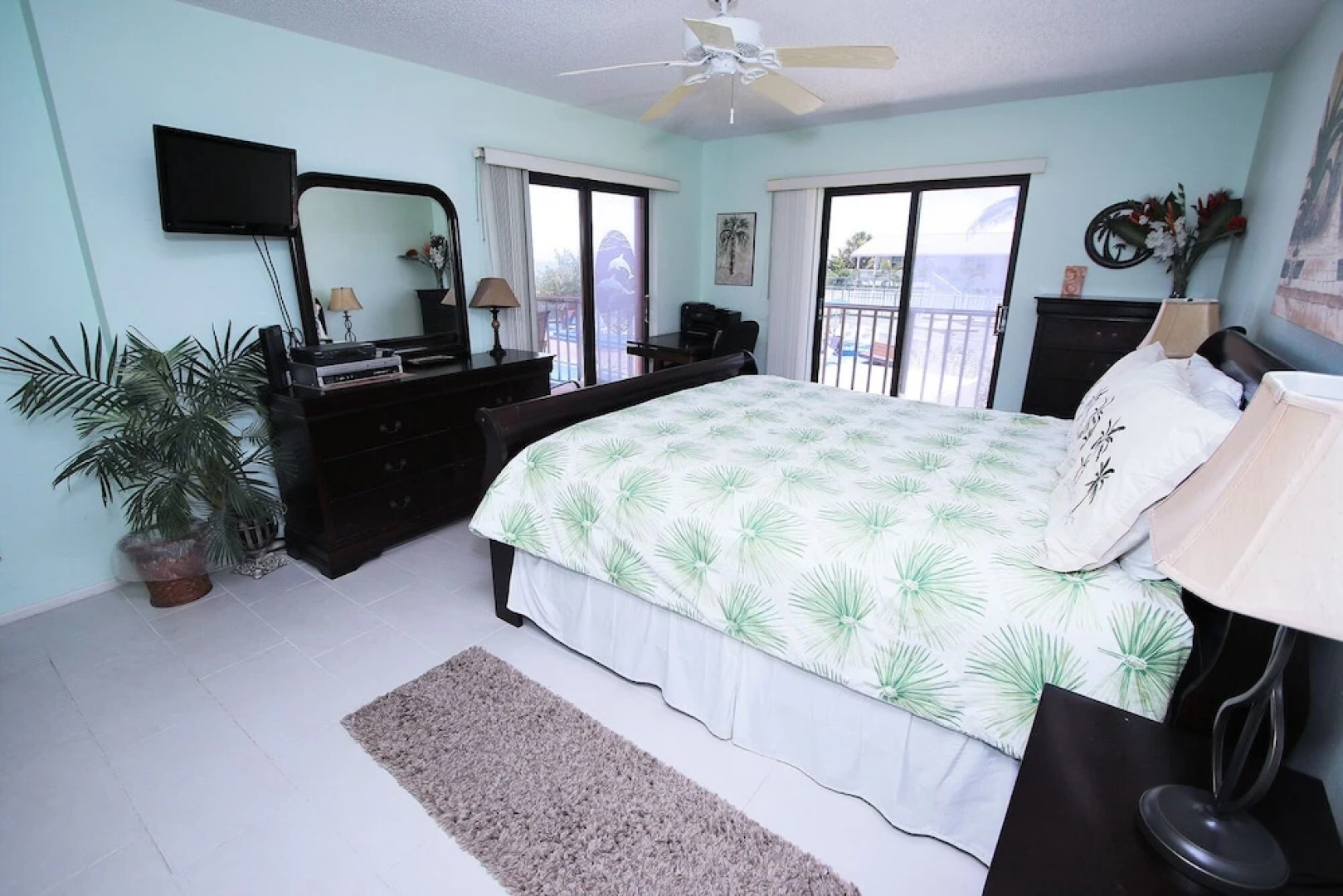 Reef Club 103