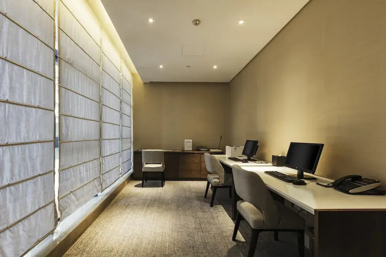 Holiday Inn Baoji Central by IHG