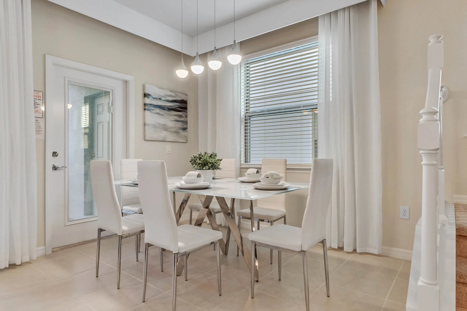 5 Bedrooms / 4.5 Bathrooms / Windsor at Westside (8917 SA), Kissimmee, US