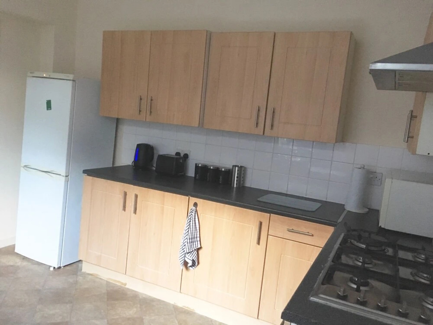 Upper Villiers - Contractors