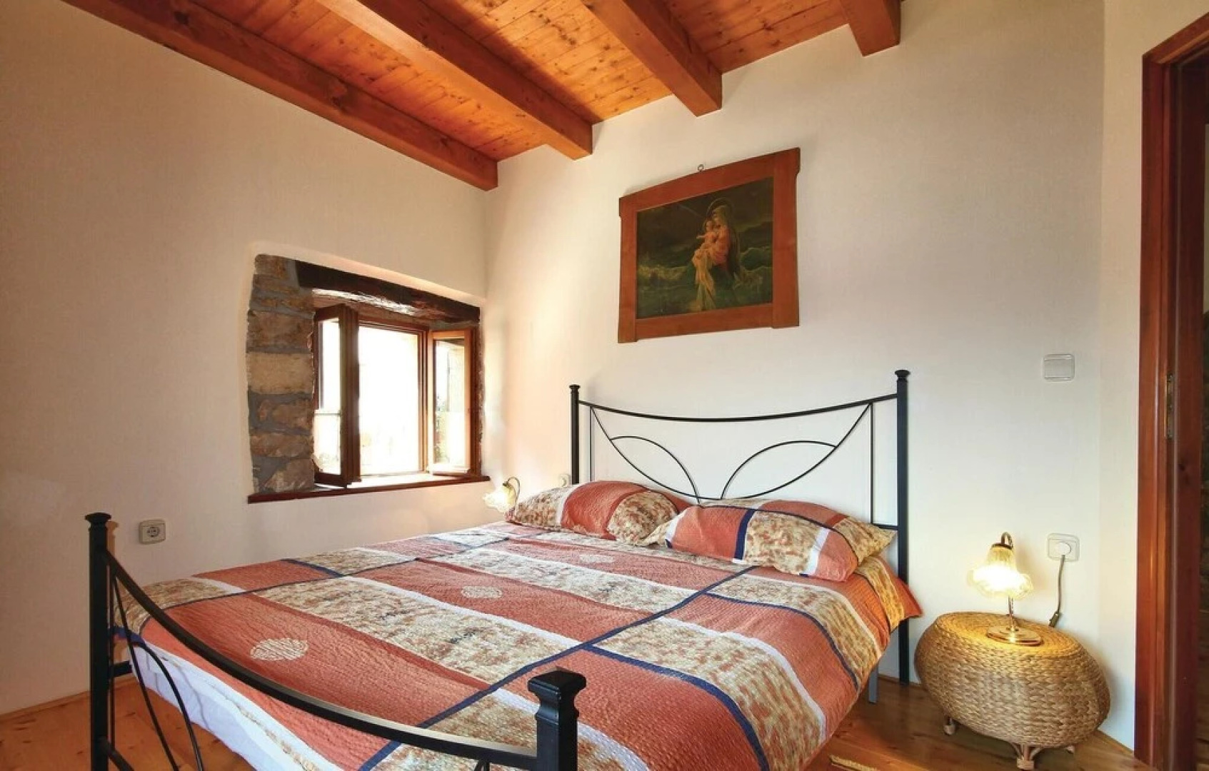 Amazing Home in Kastelir With 3 Bedrooms and Wifi