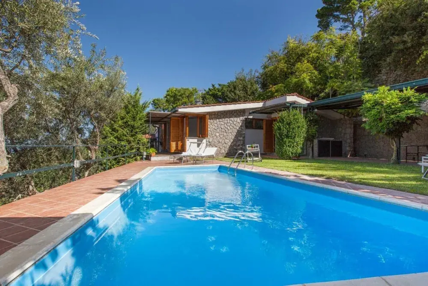 La Casa di Pietra in Massa Lubrense