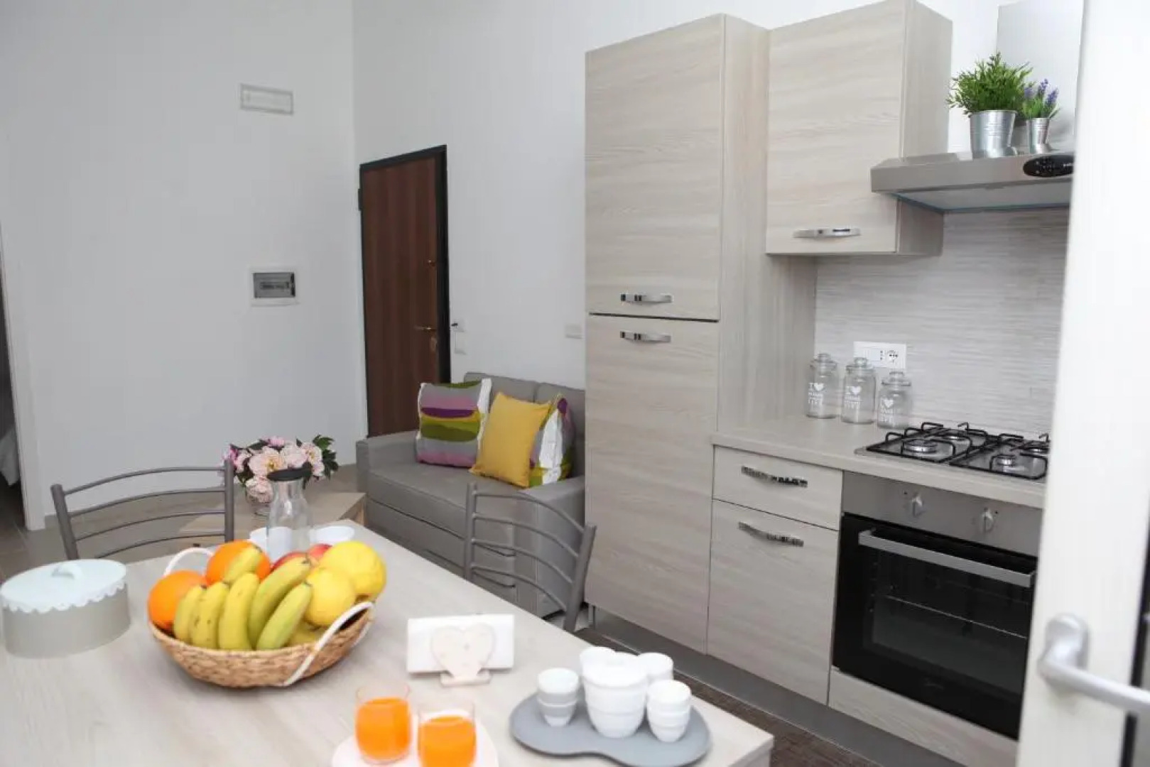 Rosy House - Hospitality