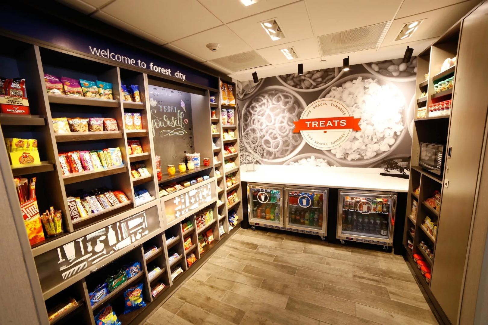 Hampton Inn & Suites Forest City