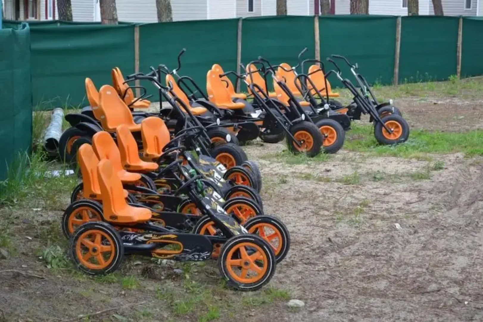 Property With 3 Bedrooms in Saint-julien-en-born, With Pool Access and Furnished Terrace - 4 km From the Beach