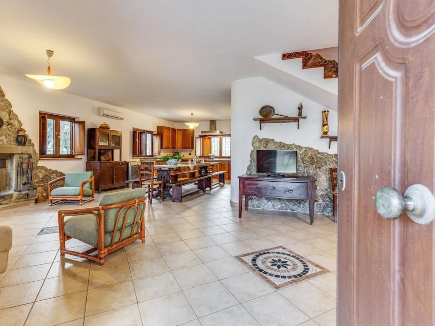 Chalet in Motta Santa Lucia in Greenery