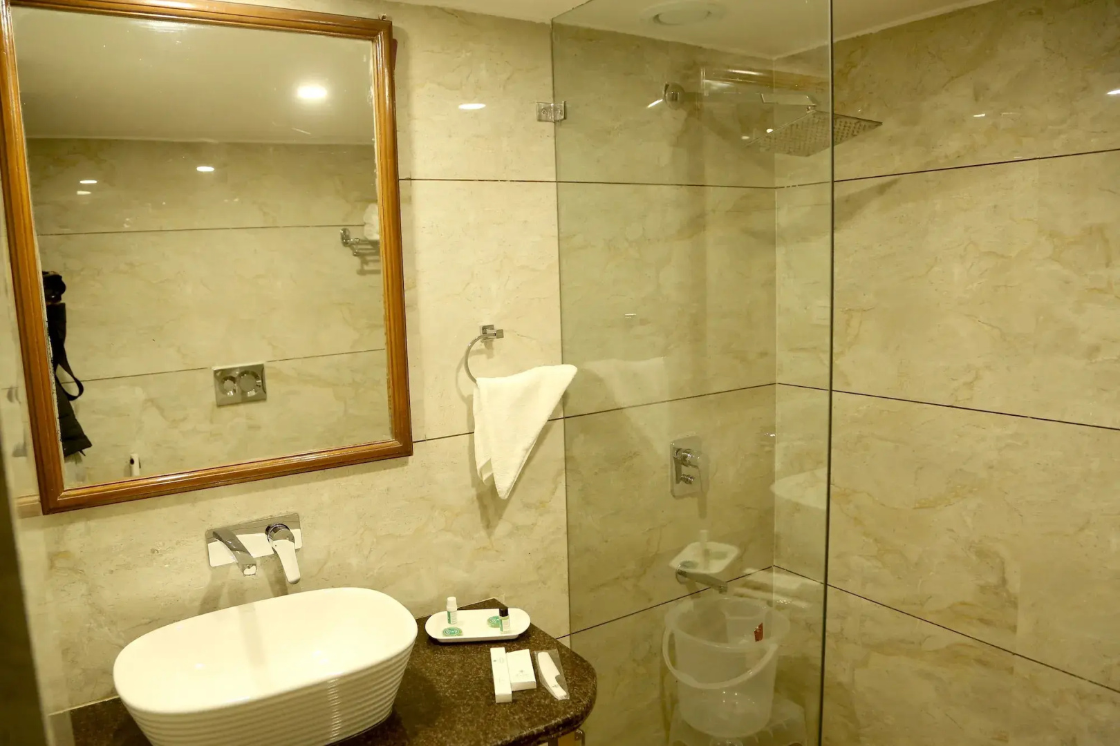 Hotel Shagun